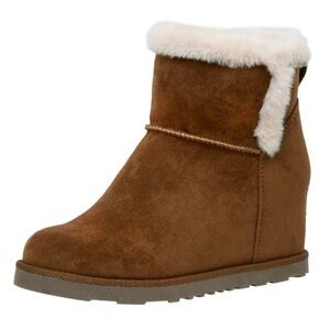 Cushionaire Kenzie Wedge Bootie New in Box Size 10